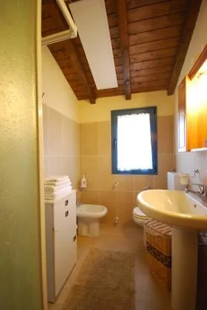 Komote Villa San Zeno di Montagna Farm stay