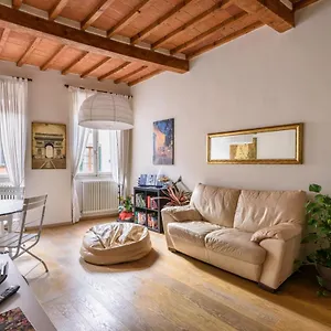 Appartamento In, Arezzo